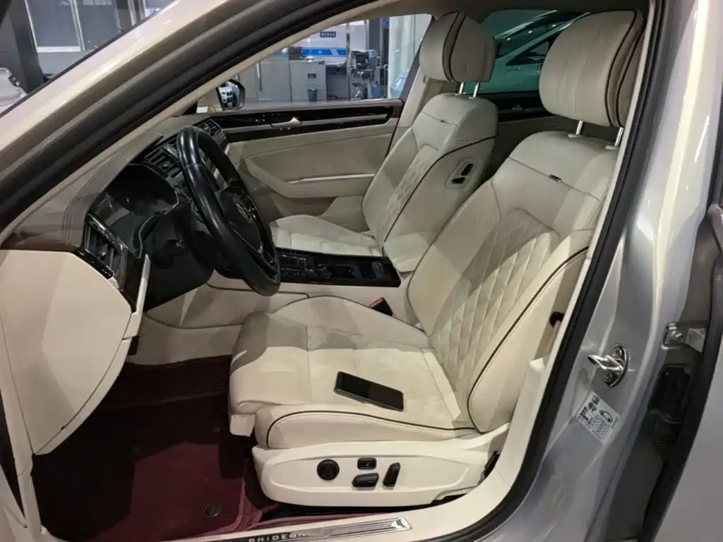 Volkswagen Phideon — миниатюра 15