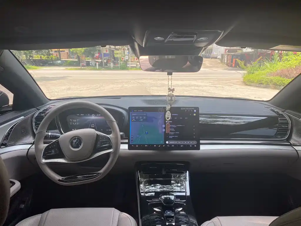 BYD Han — миниатюра 5