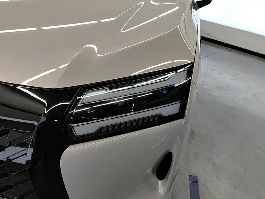 Wuling Xingguang 730 New Energy — миниатюра 5