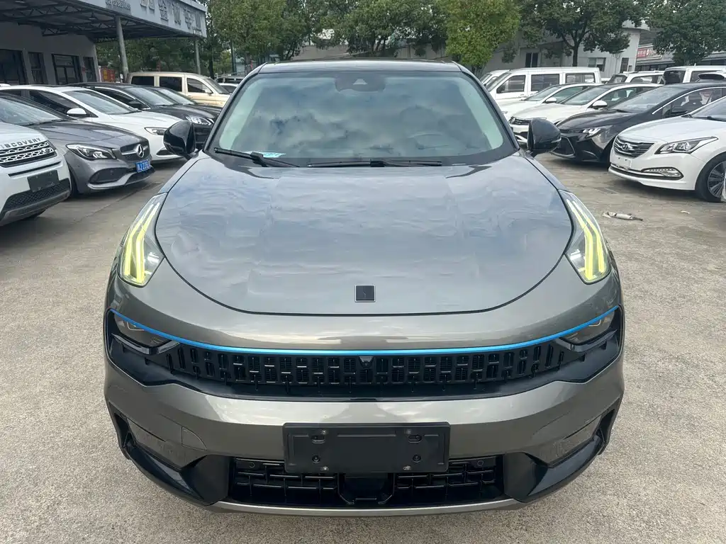 Lynk & Co 05 — миниатюра 2