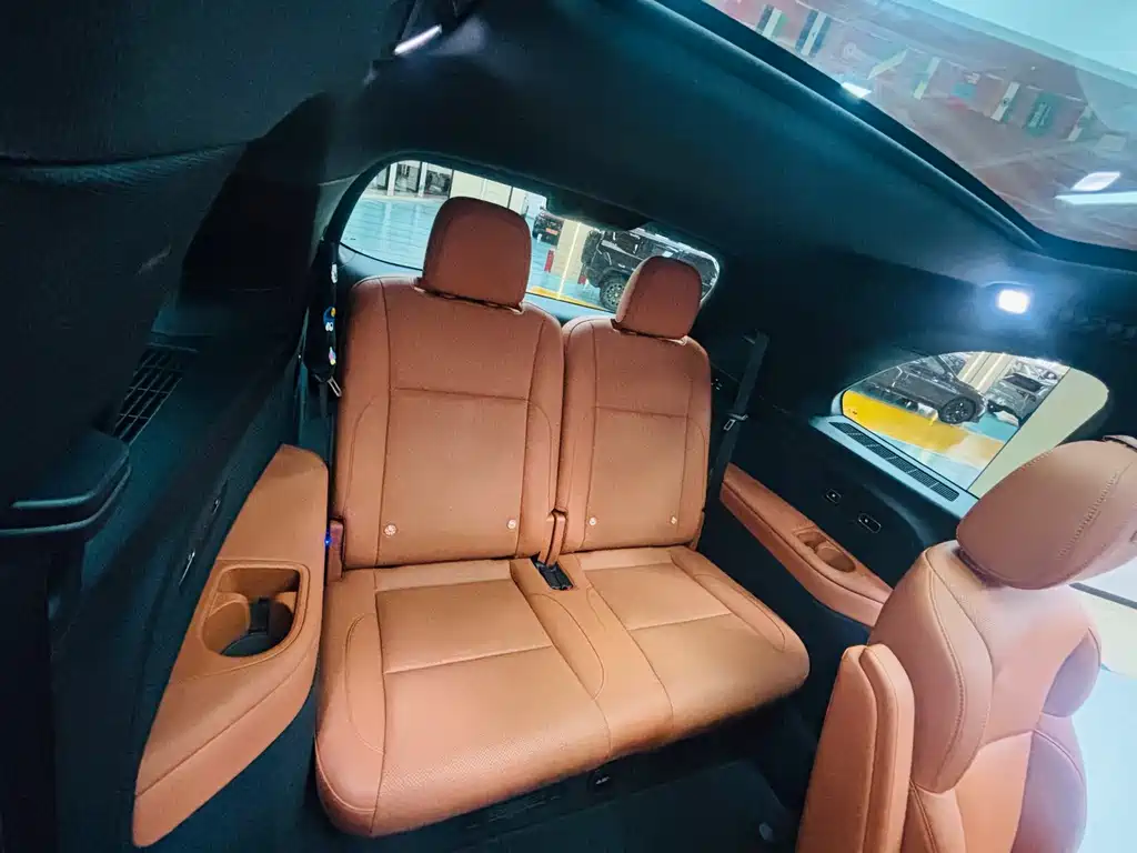 Li Auto Li L8 — миниатюра 11