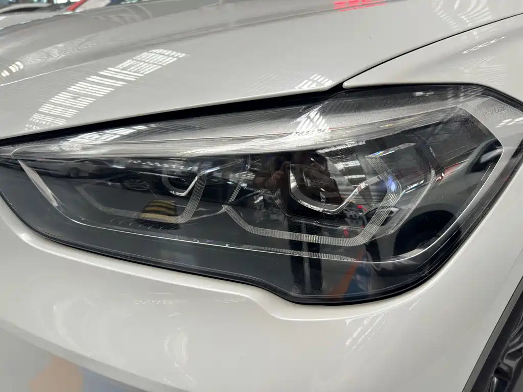 BMW X1 — миниатюра 4