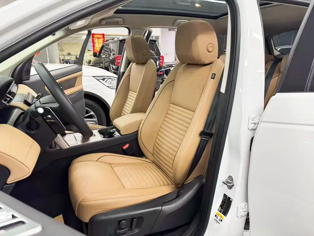 Land Rover Discovery Sport — миниатюра 14