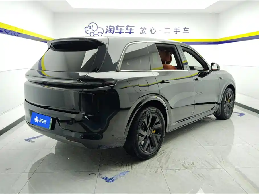 Li Auto L8 2023 Air