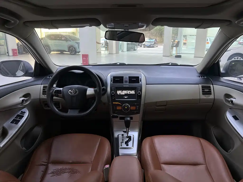 Toyota Corolla — миниатюра 15