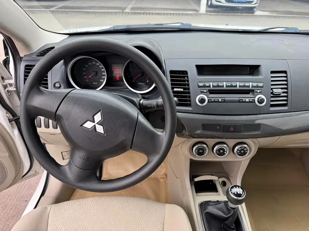 Mitsubishi Lancer EX Fashion Edition 1.8L Manual Luxury Type, фото 5