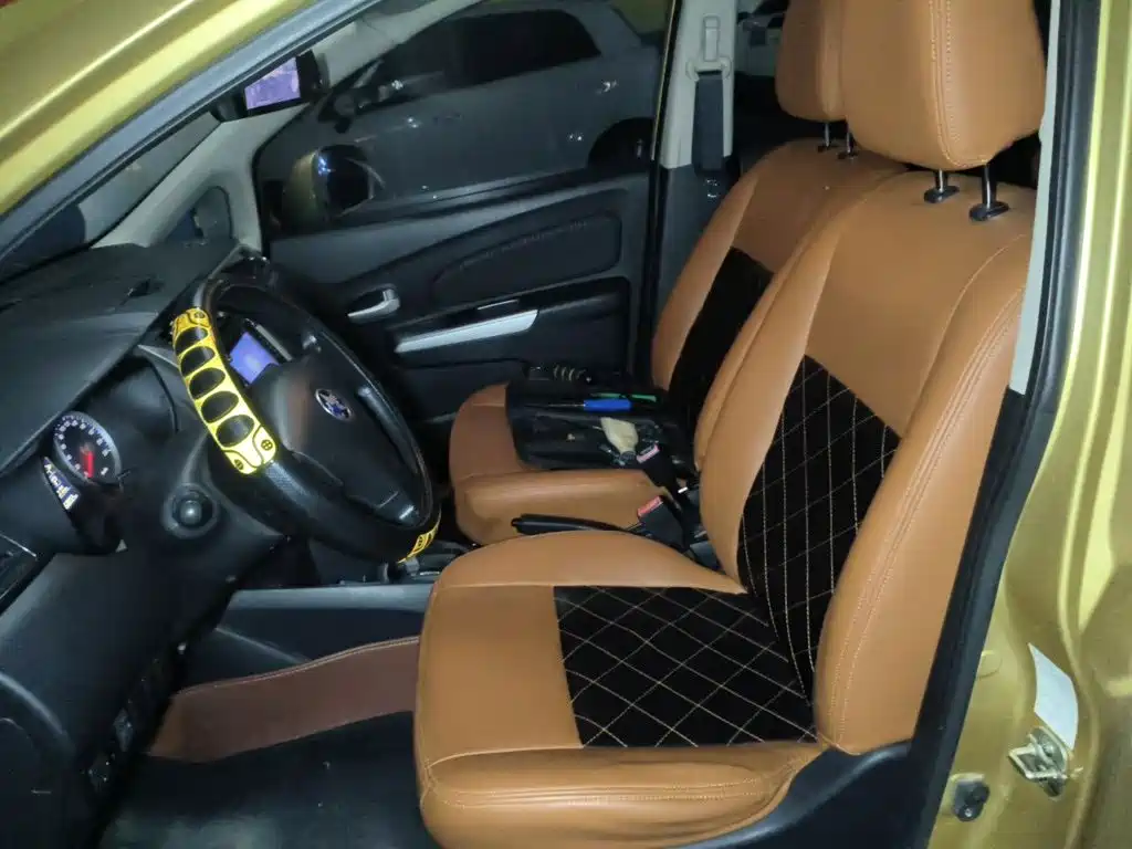 Venucia R50X — миниатюра 8