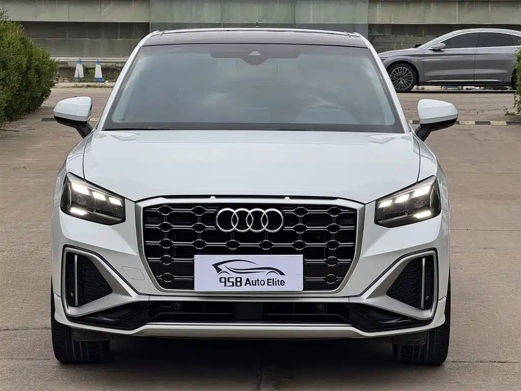 Audi Q2L 2022 35 TFSI