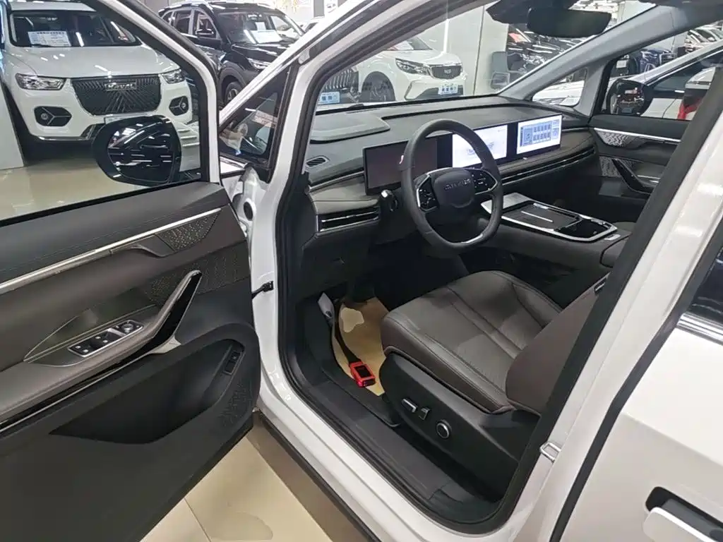 Maxus G70 — миниатюра 16
