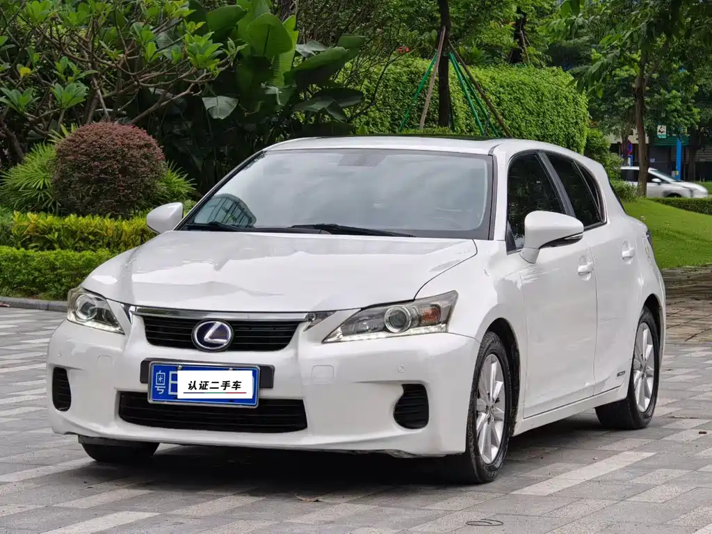 Lexus CT