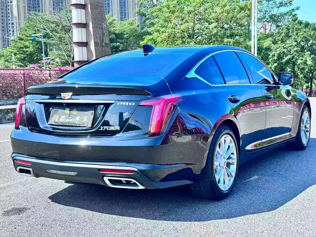 Cadillac CT5 — миниатюра 7