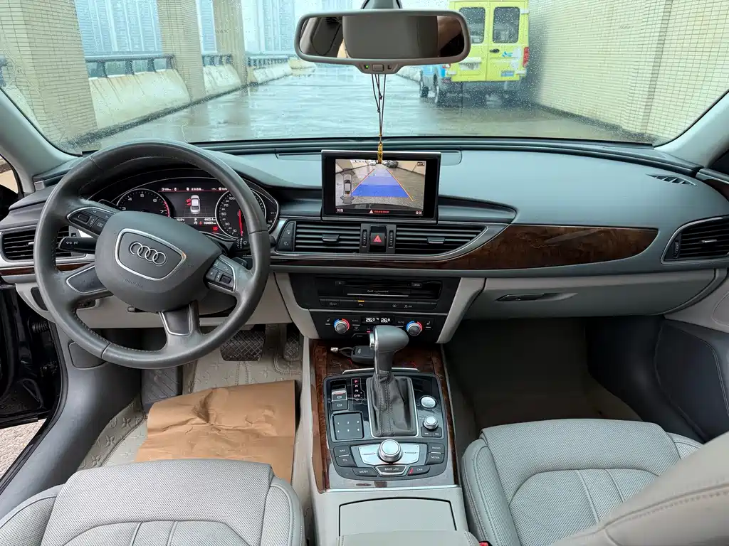 Audi A6L — миниатюра 11