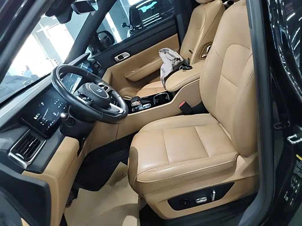 Li Auto Li ONE — миниатюра 15