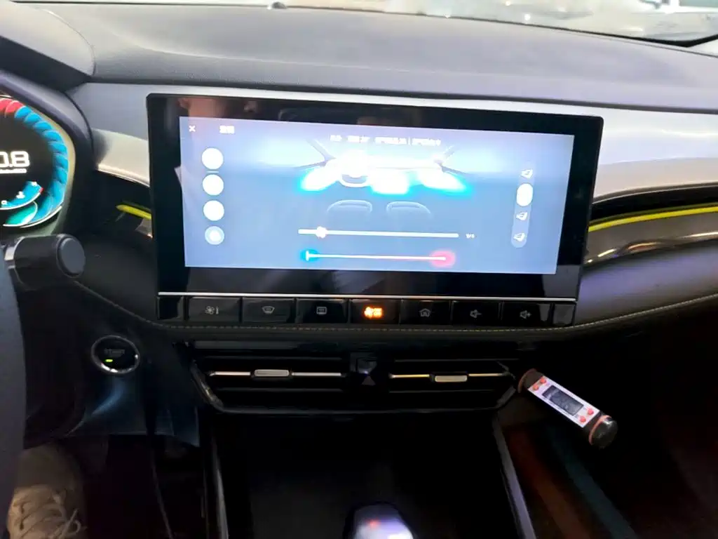 Roewe i5 — миниатюра 13