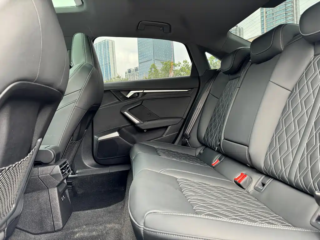 Audi A3 — миниатюра 13