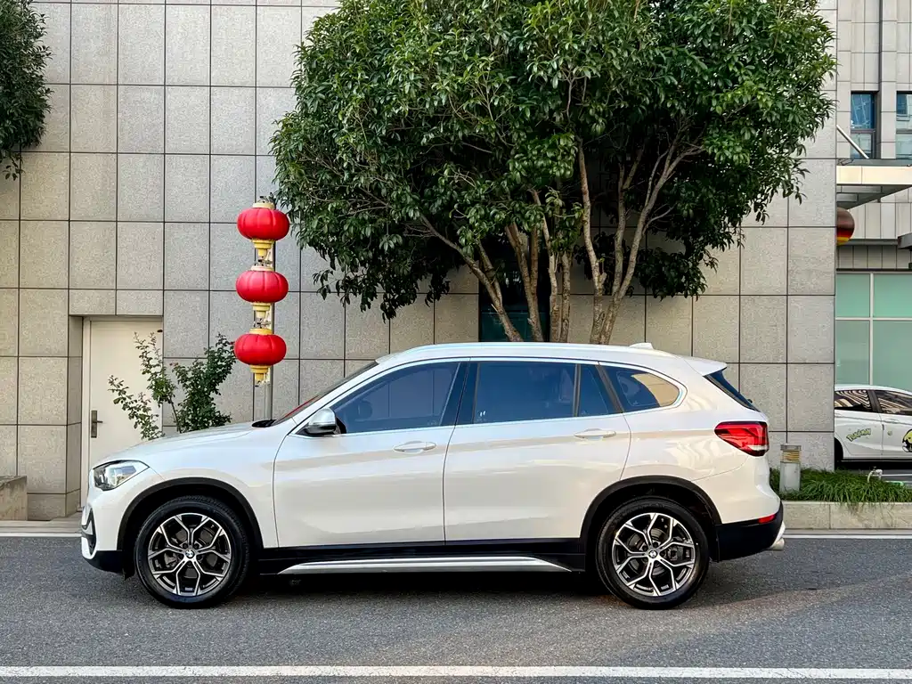 BMW X1 — миниатюра 6