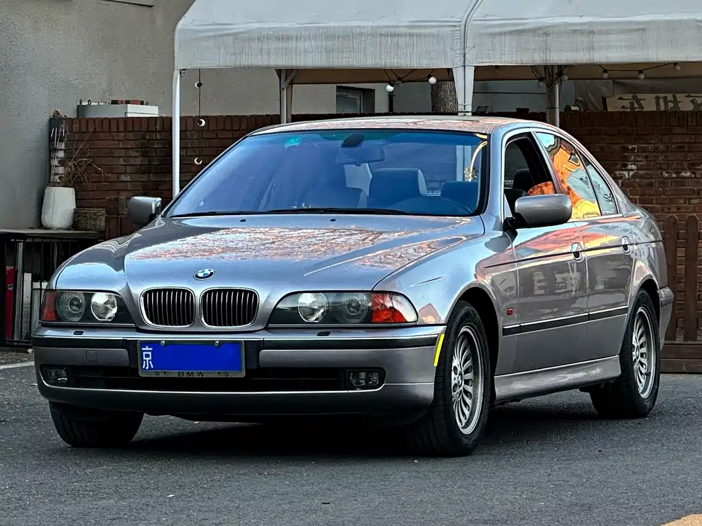 BMW 5 Series (Import) 2000