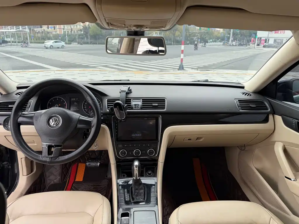 Volkswagen Passat — миниатюра 6