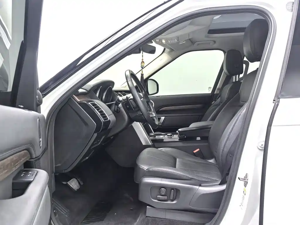 Land Rover Discovery — миниатюра 7