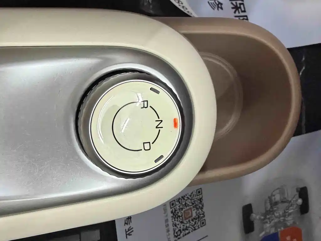 Wuling MINIEV — миниатюра 14