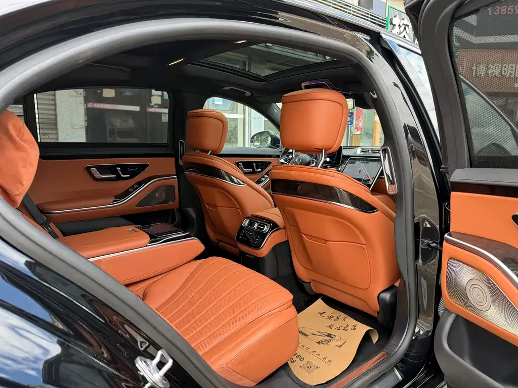 Mercedes-Benz S-Class — миниатюра 6