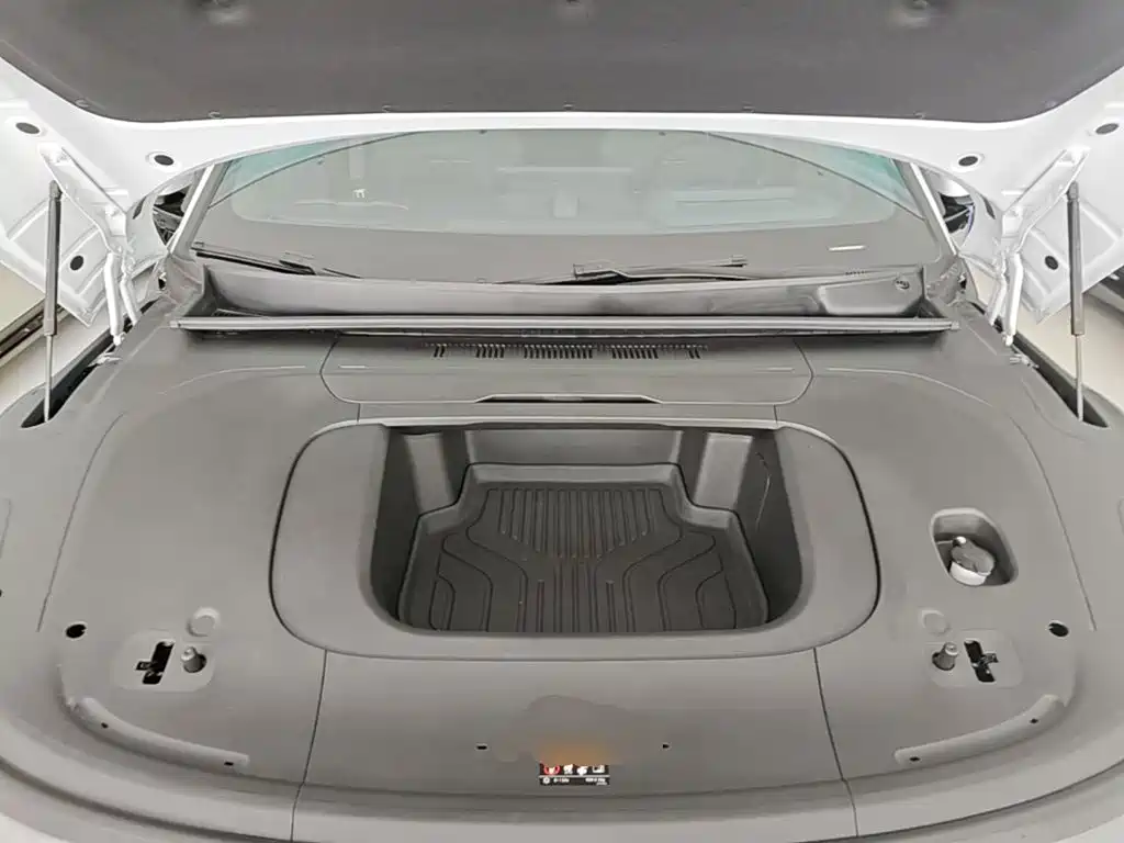 Zeekr 007GT — миниатюра 20