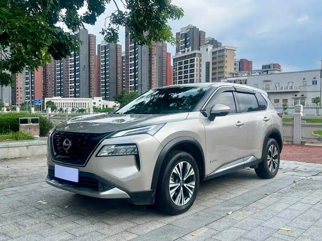 Nissan X-Trail — миниатюра 3