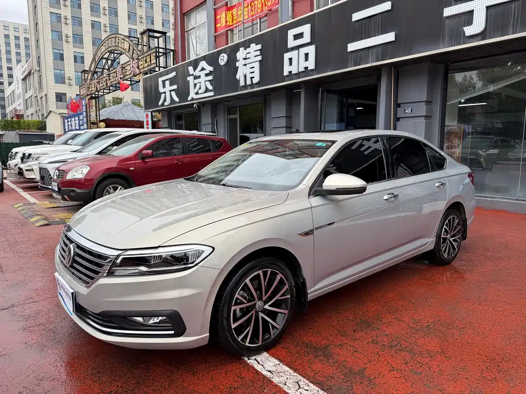 Volkswagen Lavida — миниатюра 2