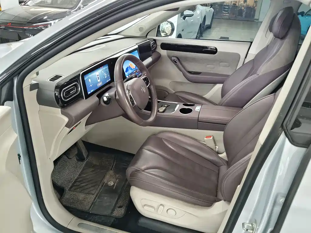 Leapmotor Leapmotor C11 — миниатюра 13