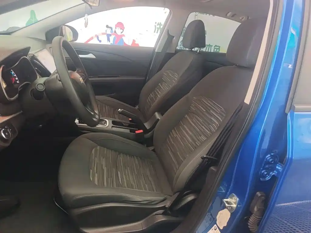 Chevrolet Cavalier — миниатюра 15