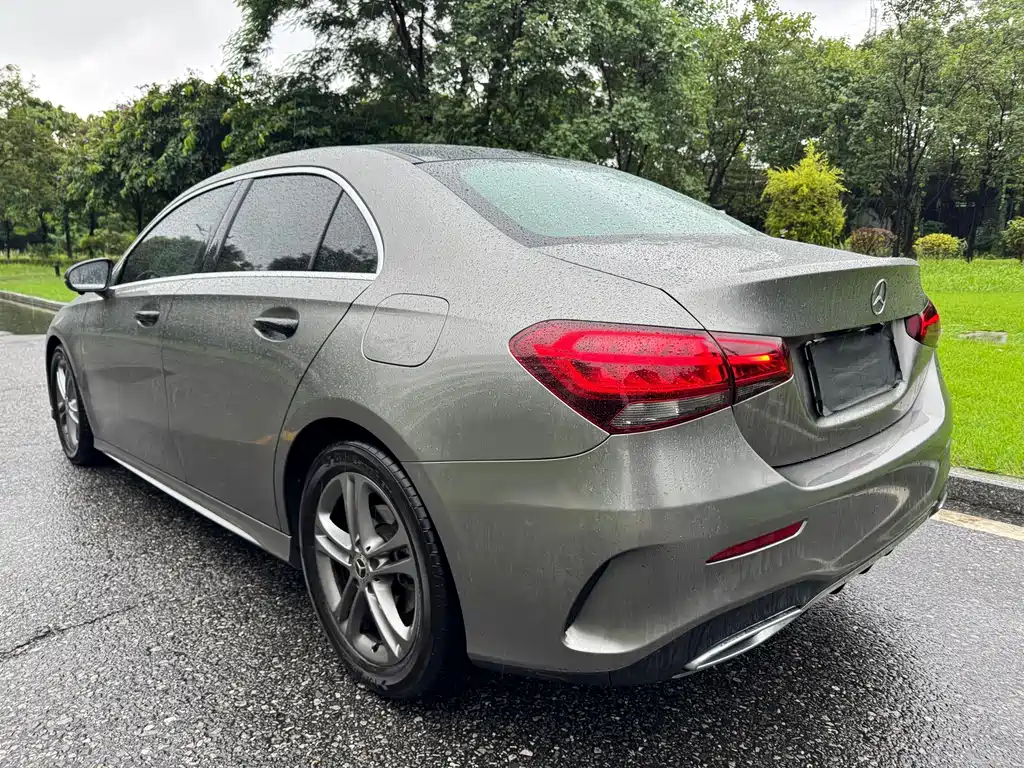 Mercedes-Benz A-Class — миниатюра 6