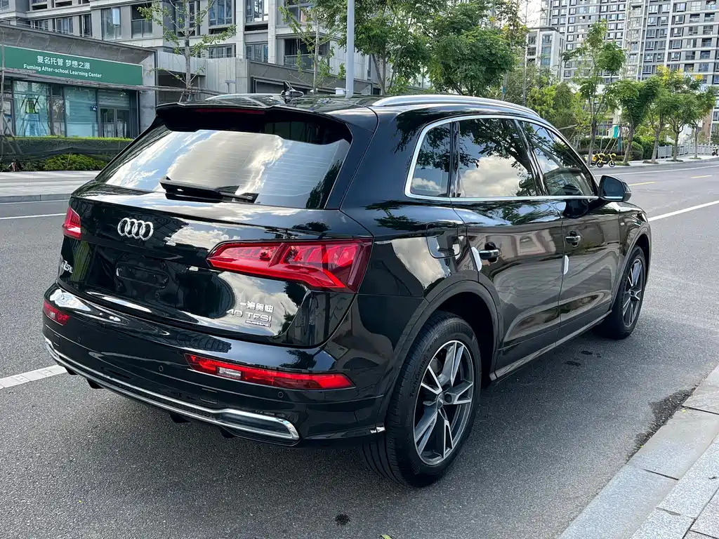 Audi Q5L — миниатюра 17