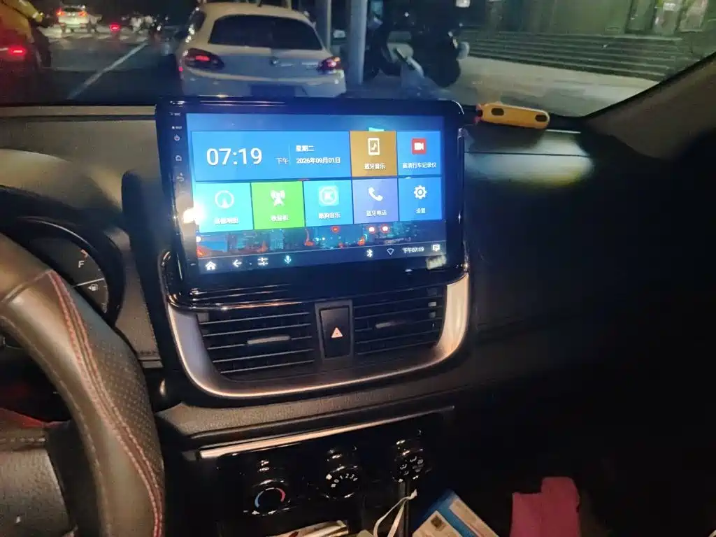 Toyota Yaris L — миниатюра 14