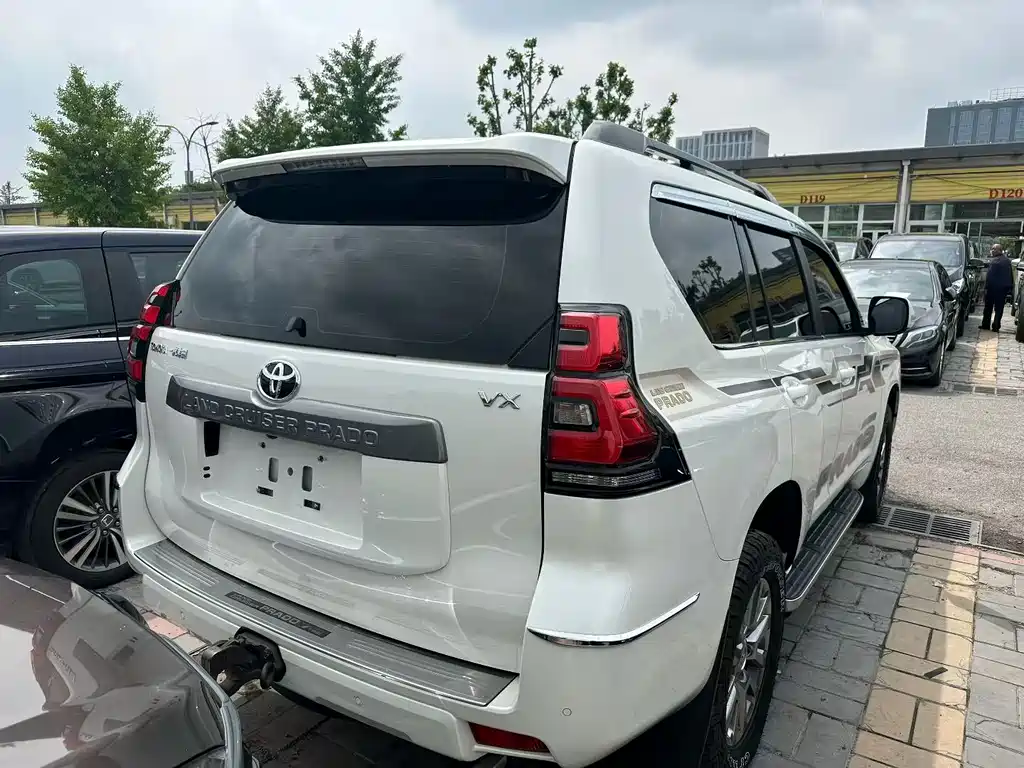 Toyota Land Cruiser Prado 2018 3.5L AT TX-L NAVI
