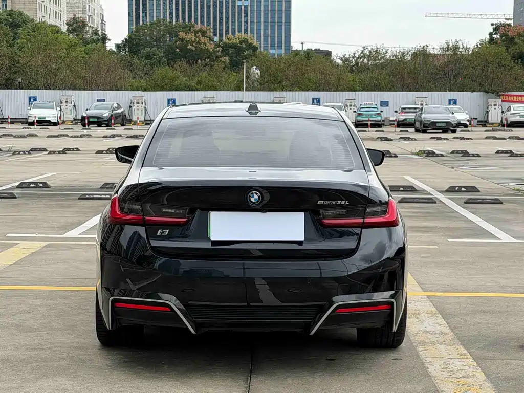 BMW i3 — миниатюра 5