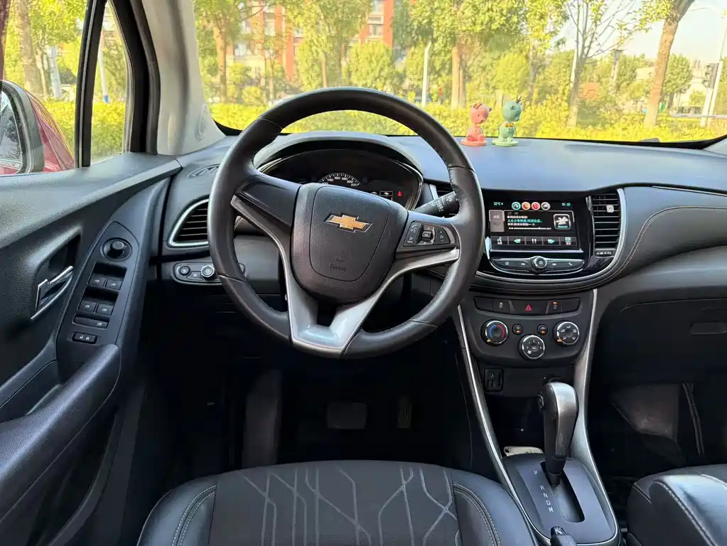 Chevrolet Trax — миниатюра 12