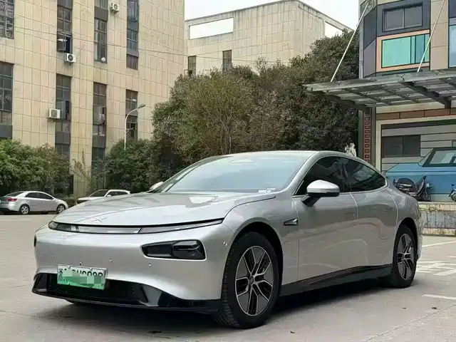 2023 Xpeng P7