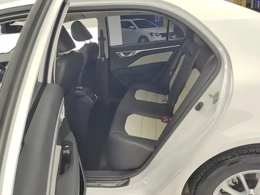 Geely Vision — миниатюра 11