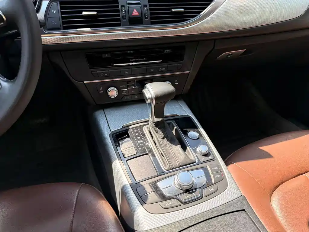 Audi A6L — миниатюра 17