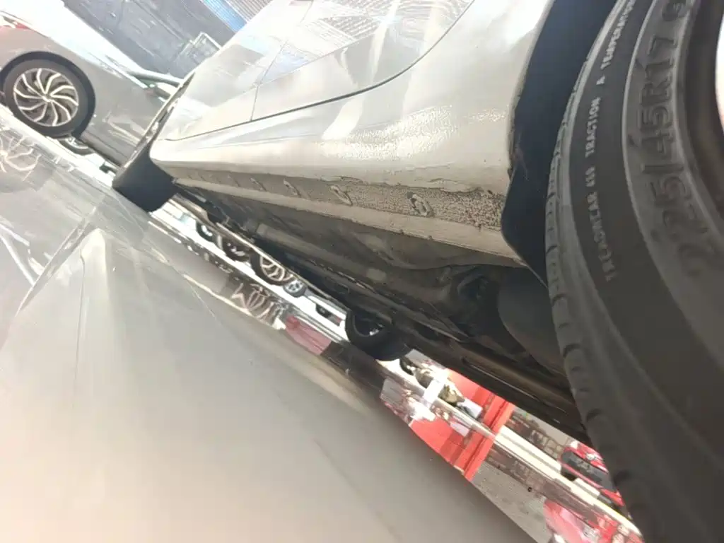 Hyundai Elantra — миниатюра 22