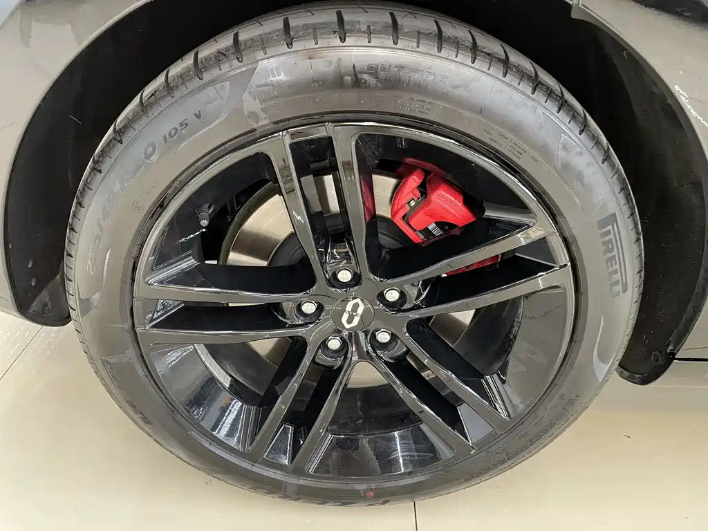 AITO ASK THE WORLD M5