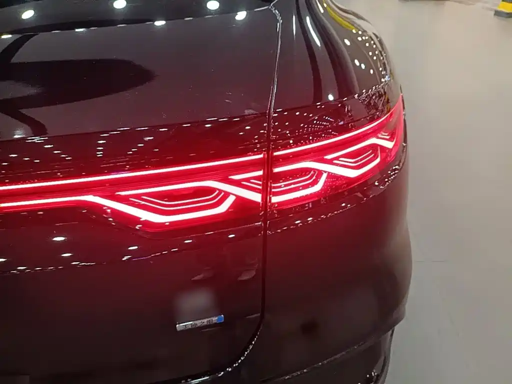 BYD Han — миниатюра 8
