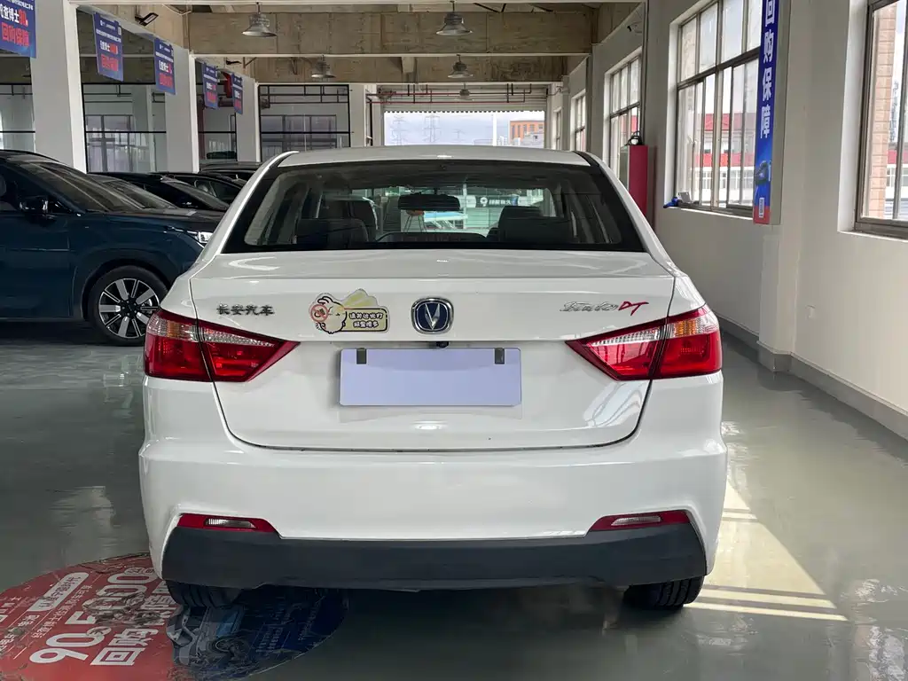 Changan Eado DT — миниатюра 5