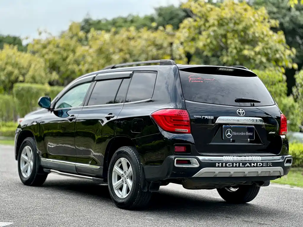 Toyota Highlander — миниатюра 3