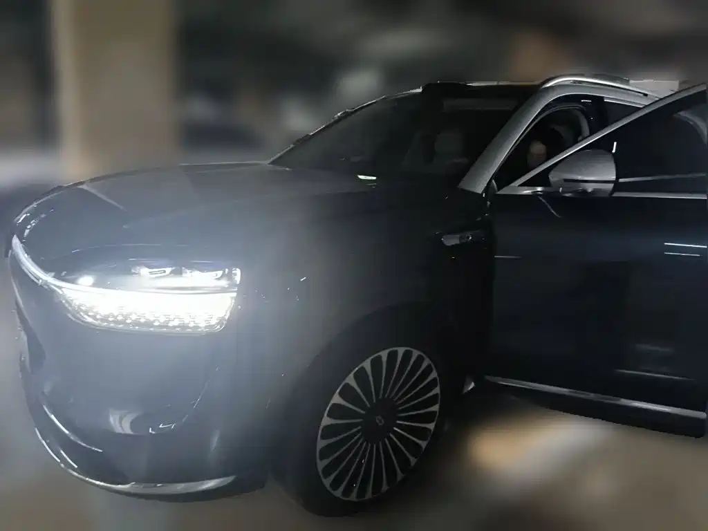AITO AITO M9 — миниатюра 2