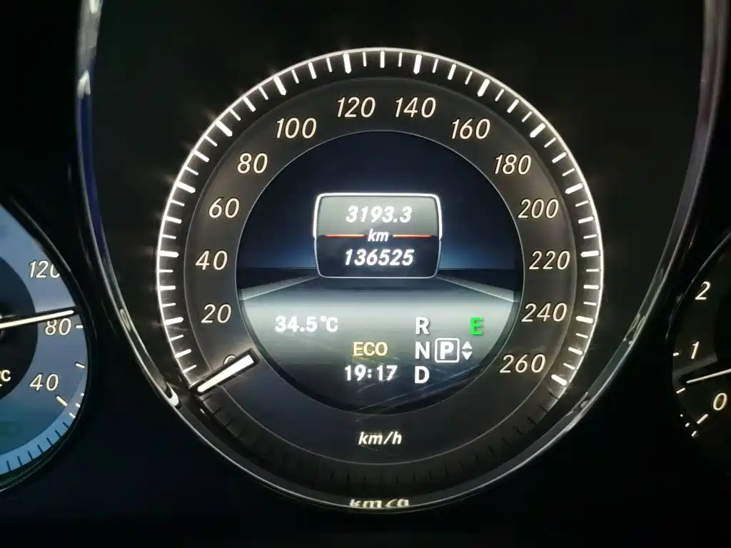 Mercedes-Benz GLK-Class — миниатюра 8