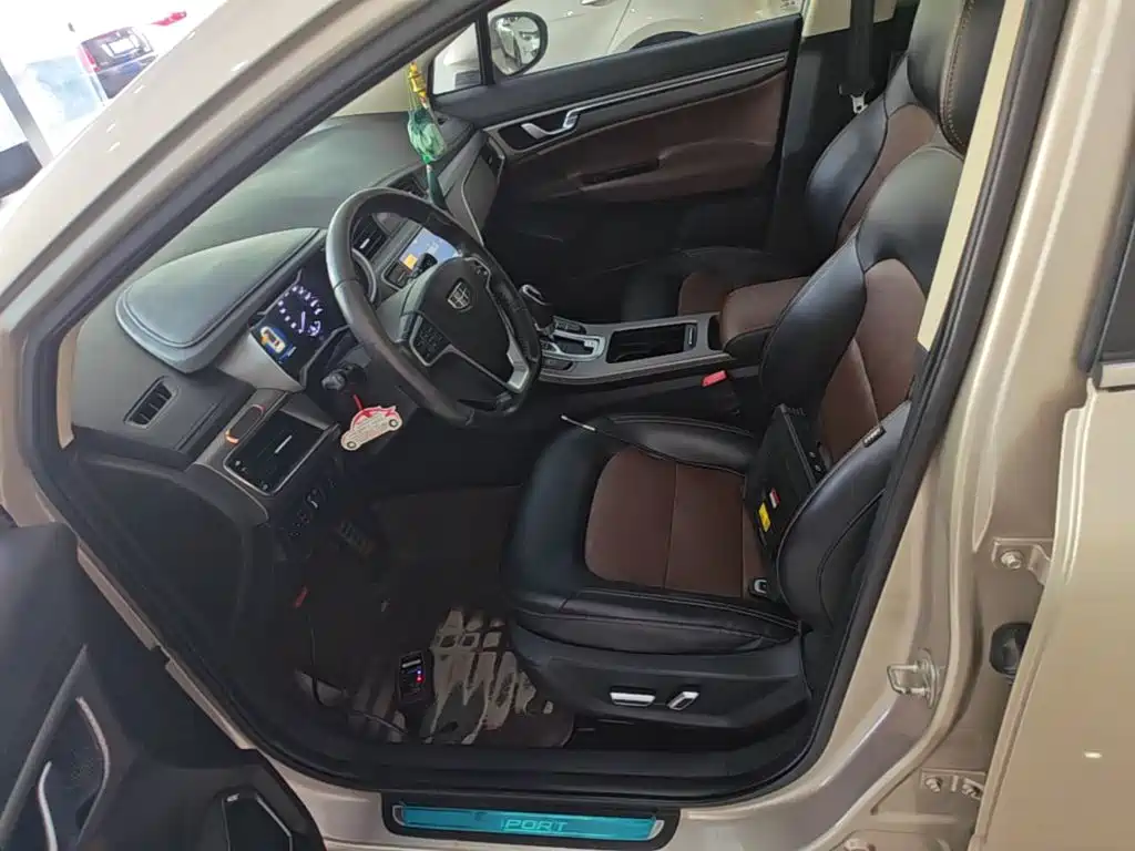 Geely Emgrand GS — миниатюра 15