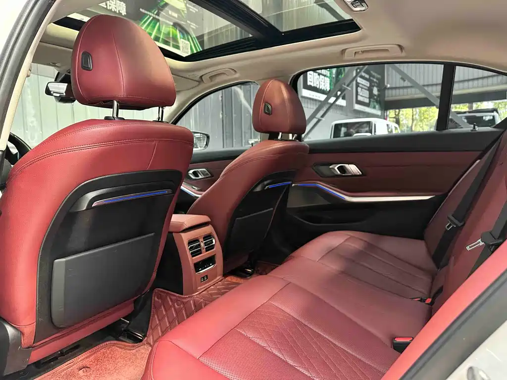 BMW 3 Series — миниатюра 24