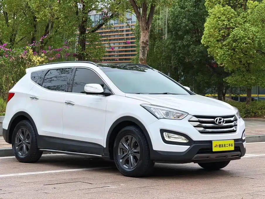 Hyundai Santa Fe — миниатюра 3