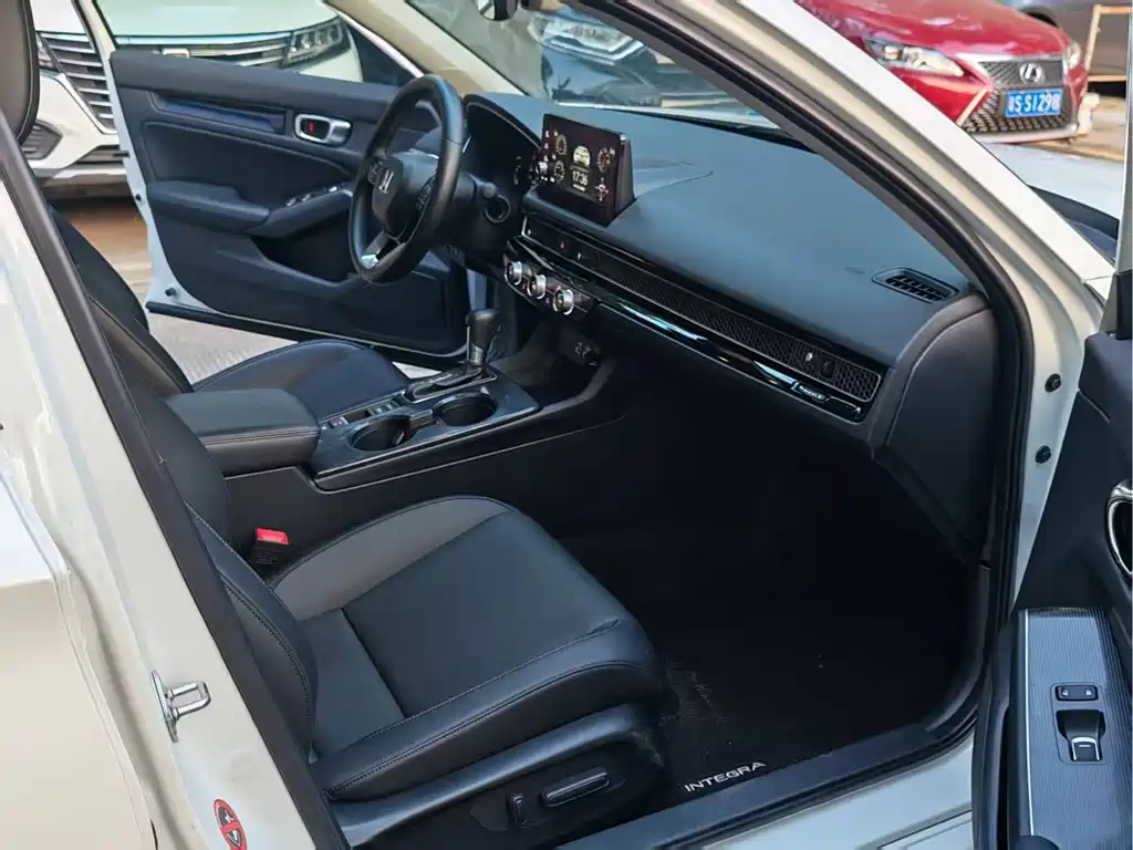 Honda Integra — миниатюра 5